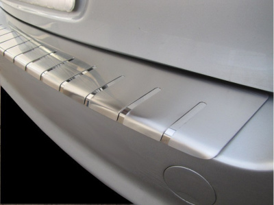BMW X3 E83 (07-) накладка на задний бампер профилированная с загибом, к-кт 1шт.